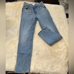 WORN ONCE H&M straight high jeans - sz. 6
